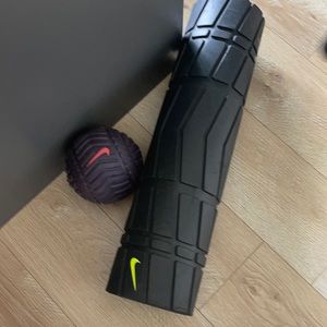 Nike Foam Roller and Recovery Ball